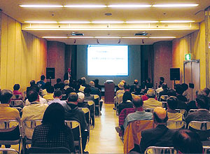 関西医科大学で行われた前立腺癌と乳癌の市民講座の様子